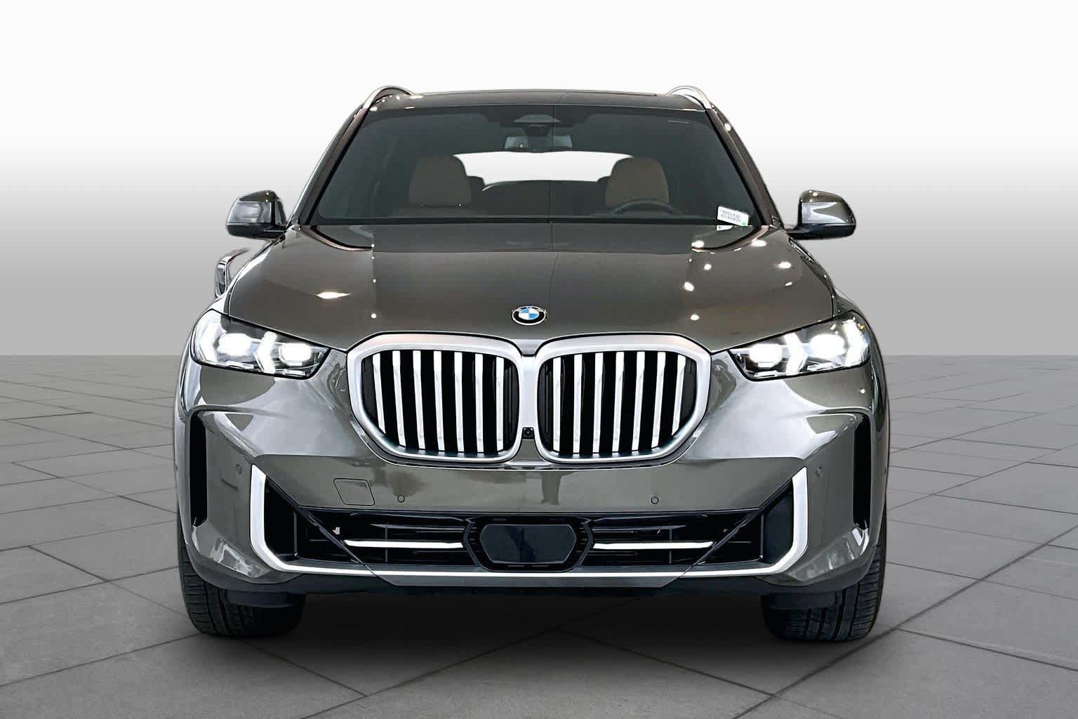Used 2026 BMW X5 sDrive40i RWD image 3