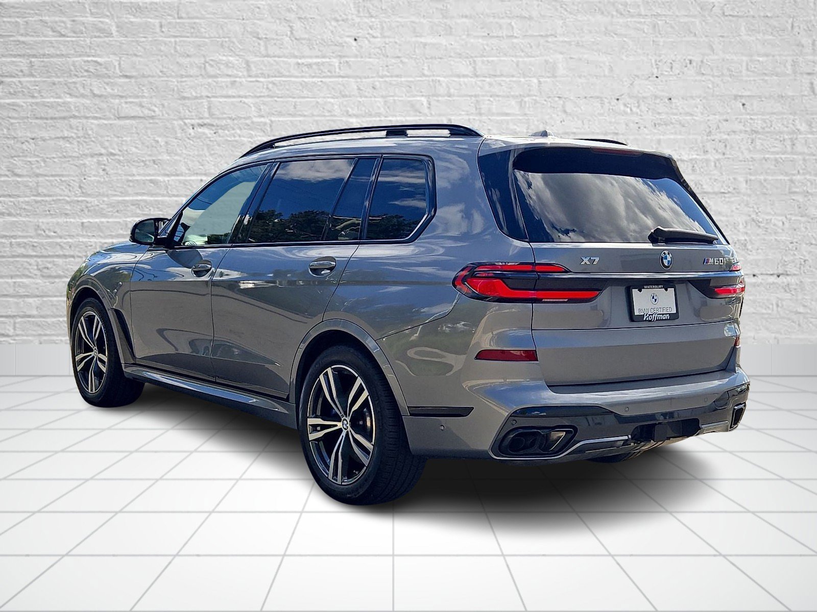 Used 2024 BMW X7 M60i w/ Executive Package AWD/4WD image 4
