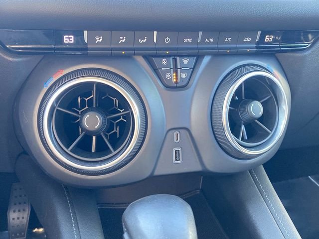 Used 2020 Chevrolet Blazer LT FWD image 25