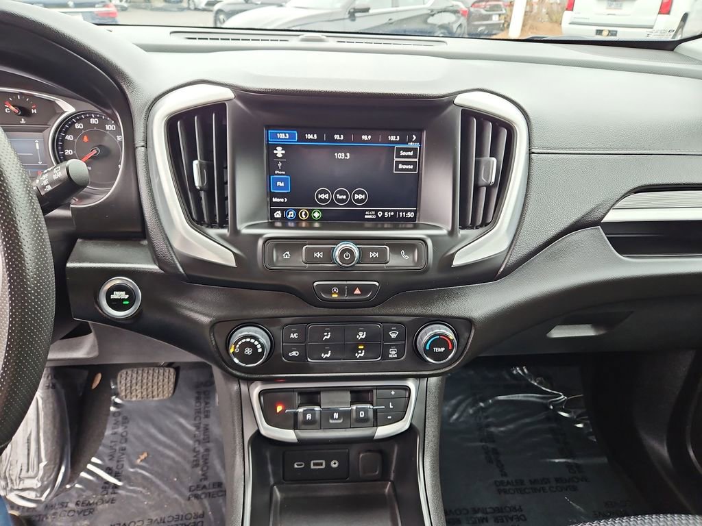 Used 2024 GMC Terrain SLE image 15