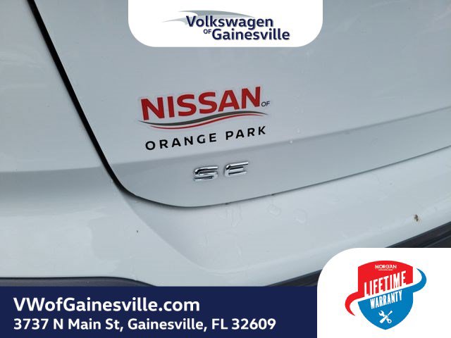 Used 2025 Volkswagen Taos SE FWD image 7