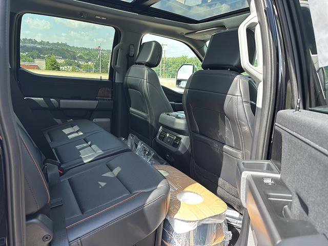 New 2026 Ford F350 Lariat w/ Lariat Premium Package AWD/4WD image 18