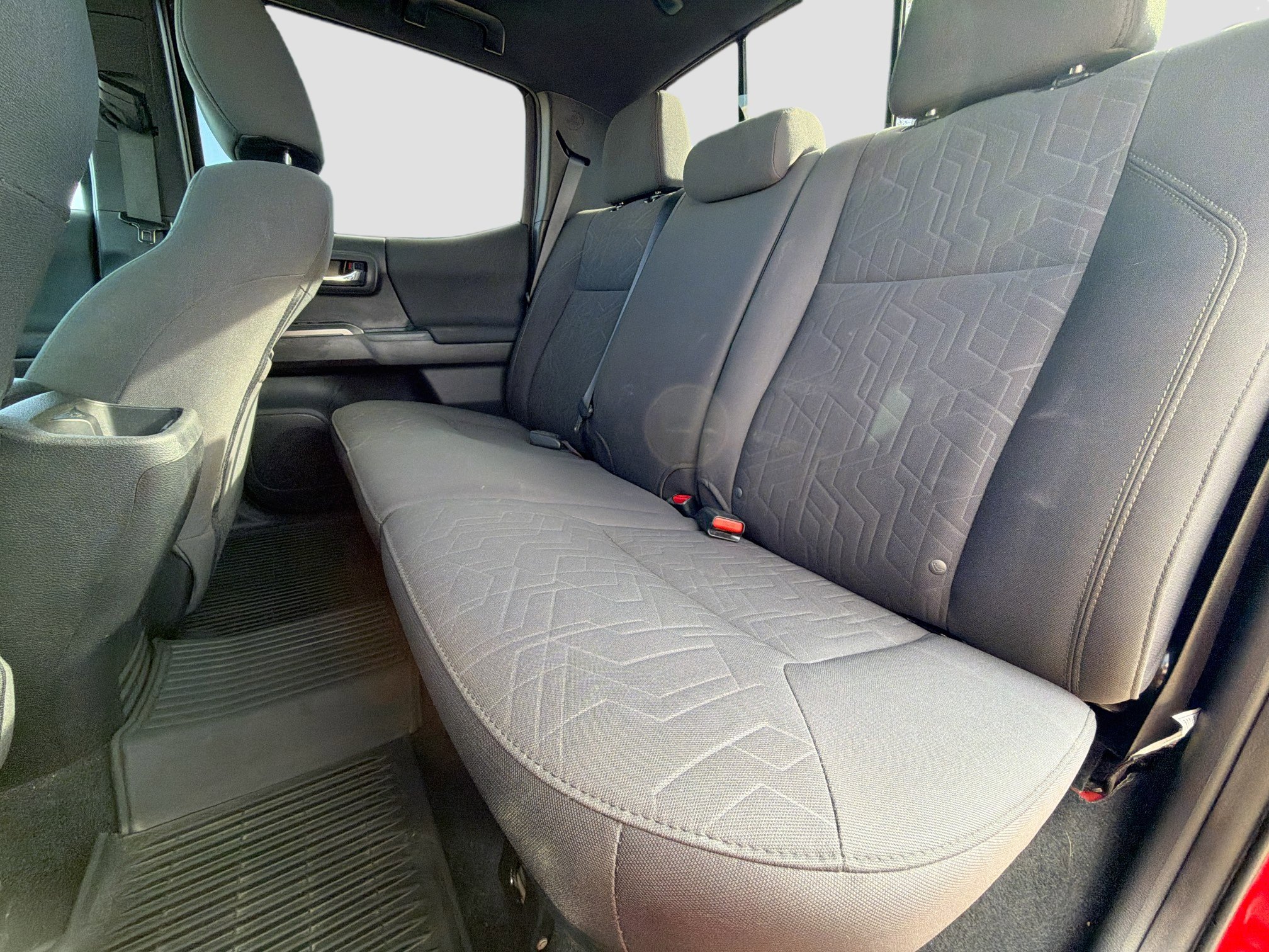 Used 2019 Toyota Tacoma Limited image 18