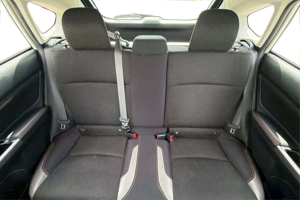 Used 2016 Subaru Crosstrek 2.0i Premium w/ Moonroof Package image 14