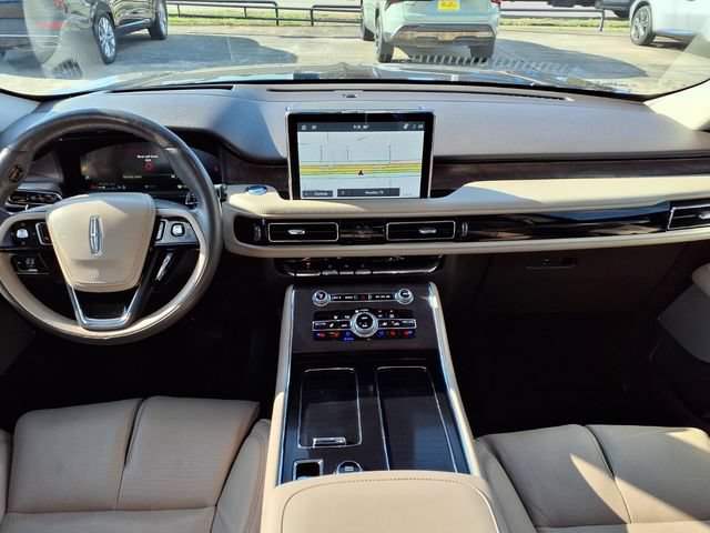 Certified 2023 Lincoln Aviator Reserve w/ Equipment Group 201A AWD/4WD image 7