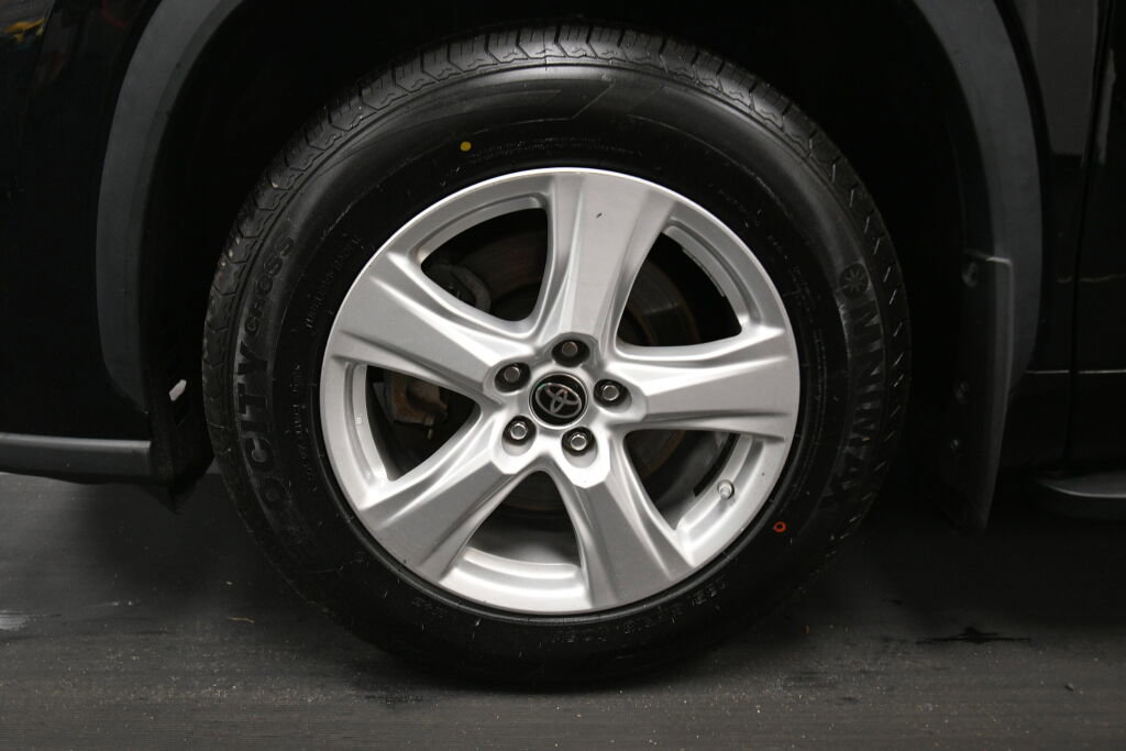 Used 2023 Toyota Highlander L AWD/4WD image 33