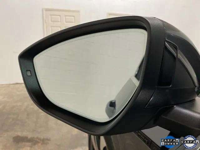 Used 2024 Audi Q8 e-tron Premium Plus image 94