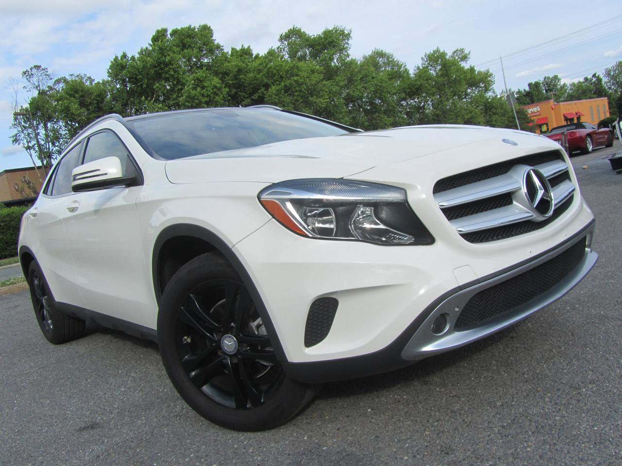 Used 2015 Mercedes-Benz GLA 250 4MATIC image 2