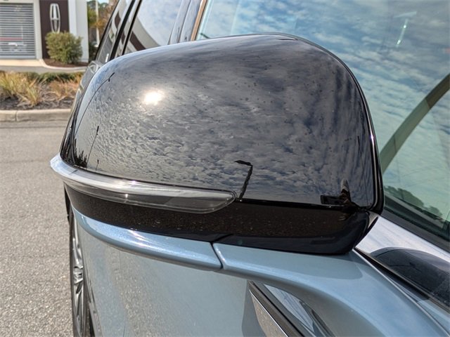 Used 2025 Lincoln Aviator 2WD image 12