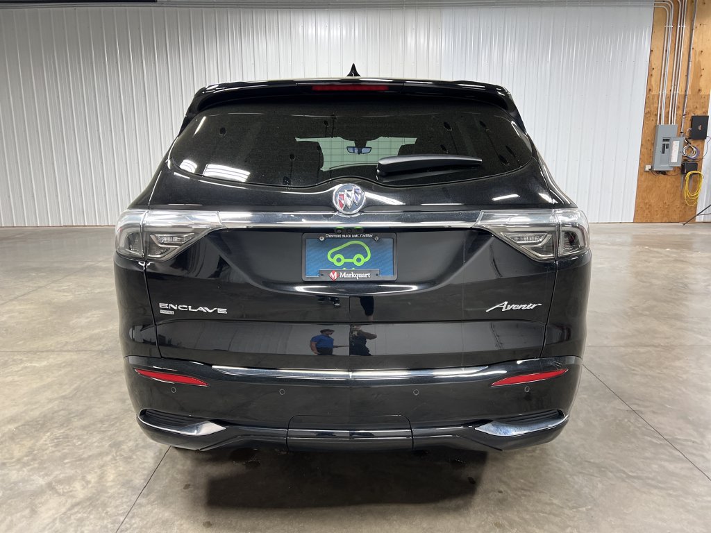 Used 2023 Buick Enclave Avenir w/ Avenir Technology Package AWD/4WD image 10