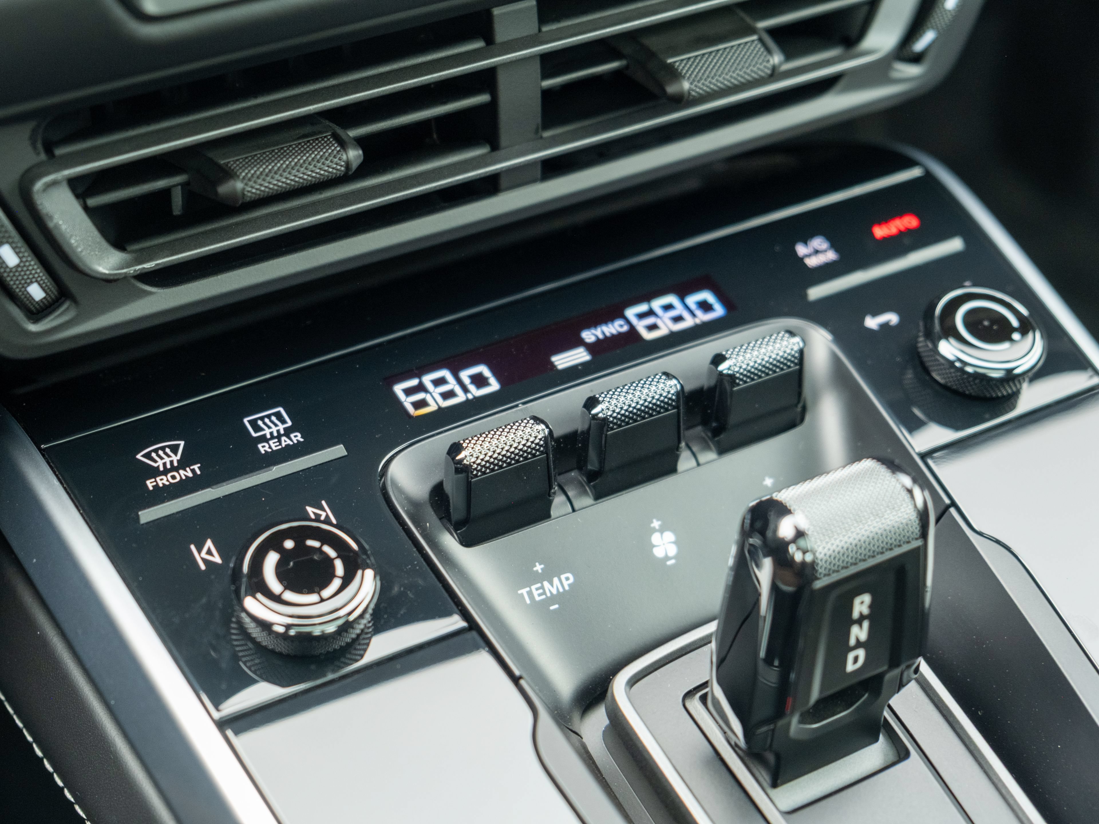 Certified 2021 Porsche 911 Turbo S AWD/4WD image 36