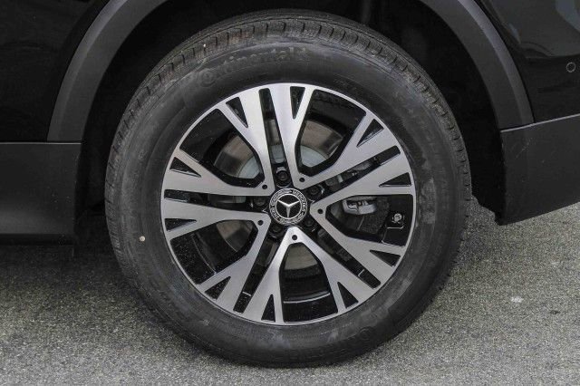 New 2026 Mercedes-Benz GLB 250 4MATIC image 10