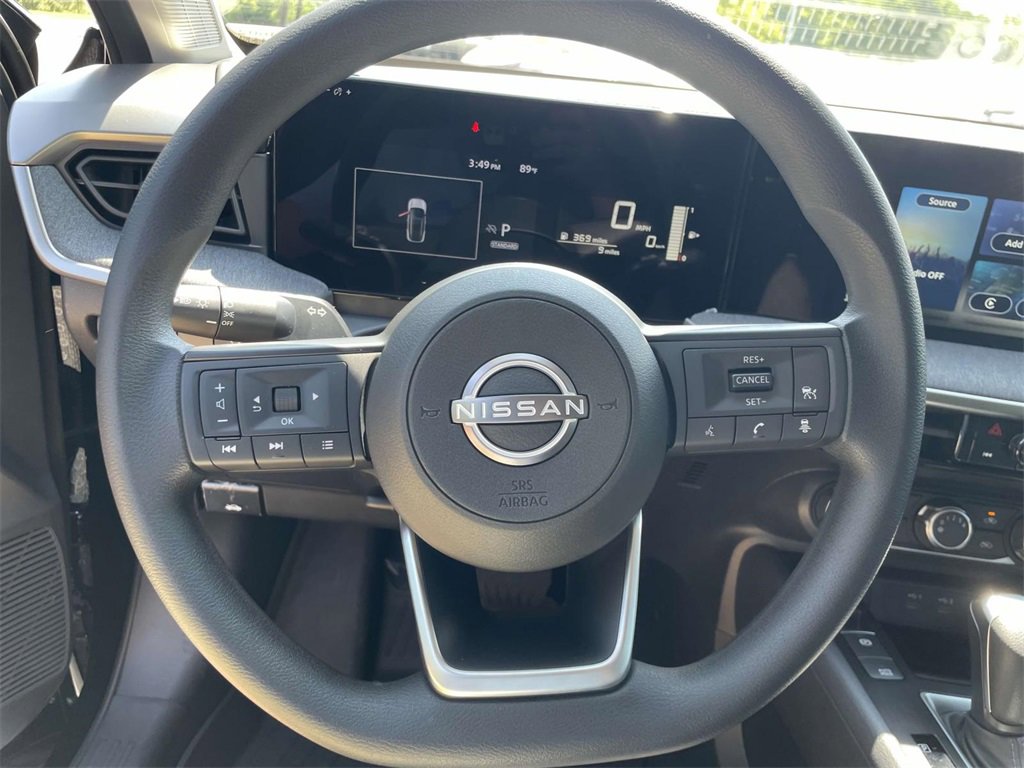 New 2025 Nissan Kicks SV w/ Illumination Package image 15