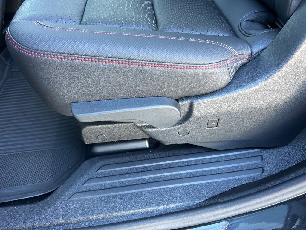 Used 2024 Chevrolet Traverse RS w/ LPO, Floor Liner Package image 13