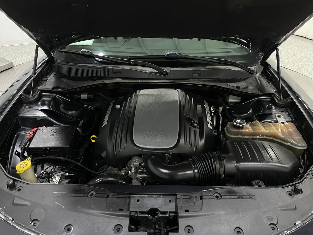 Used 2018 Dodge Charger R/T w/ Plus Group image 25