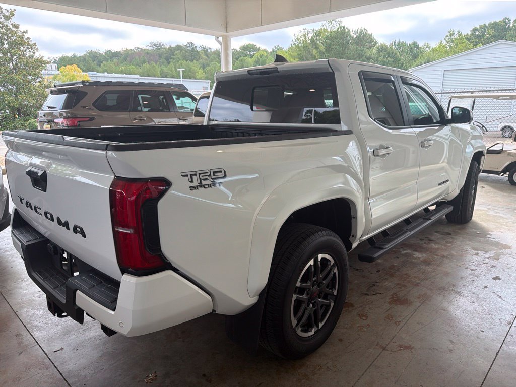 Used 2024 Toyota Tacoma TRD Sport w/ TRD Sport Upgrade Package RWD image 3