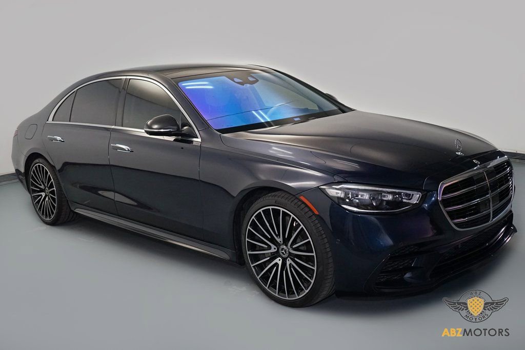 Used 2022 Mercedes-Benz S 500 4MATIC image 2