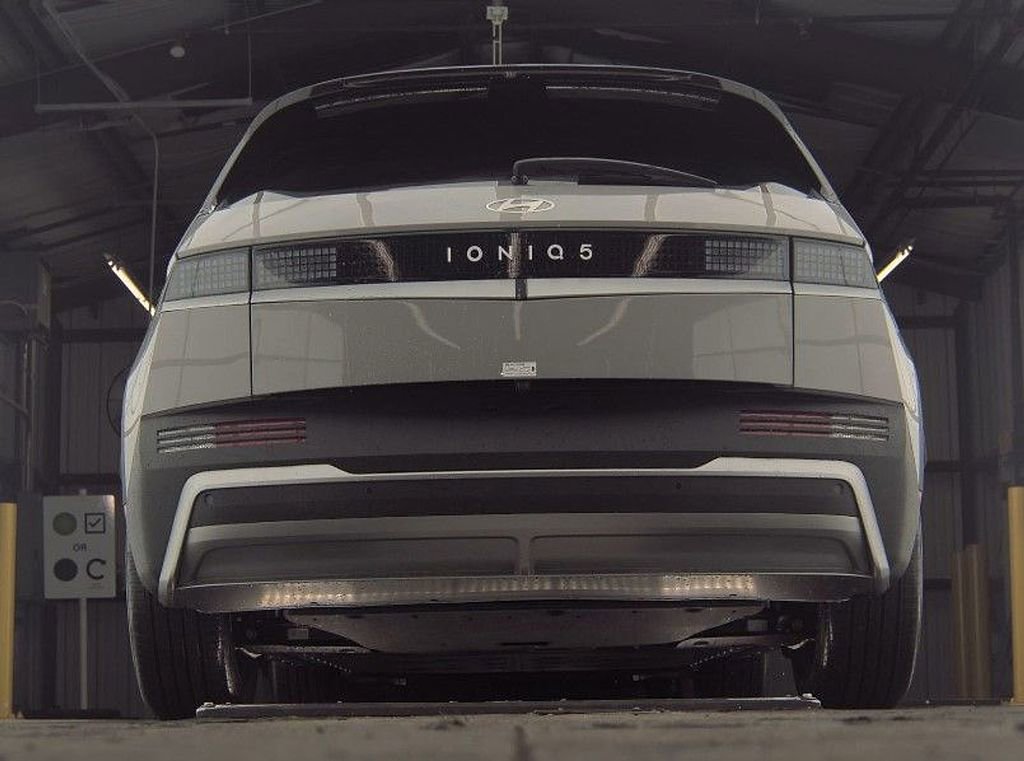 Used 2026 Hyundai Ioniq 5 SEL image 6