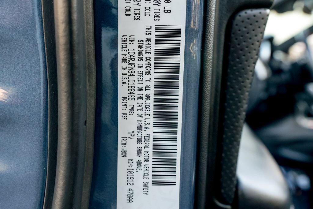 Used 2020 Jeep Grand Cherokee Trackhawk AWD/4WD image 31