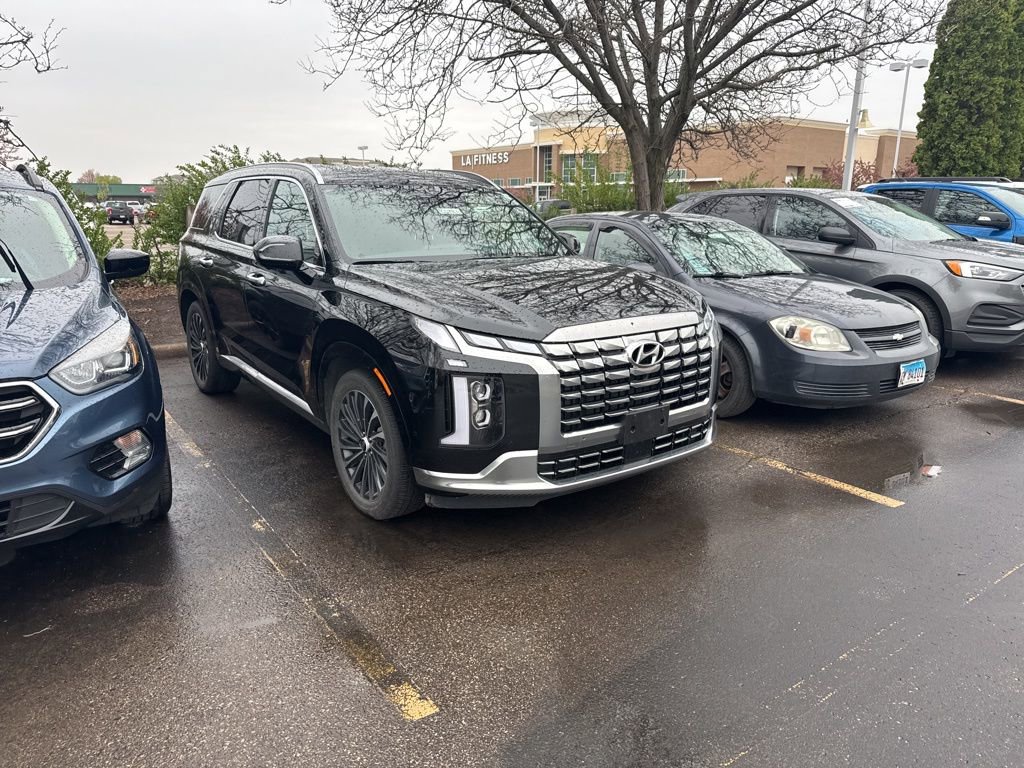 Used 2025 Hyundai Palisade Calligraphy AWD/4WD image 2