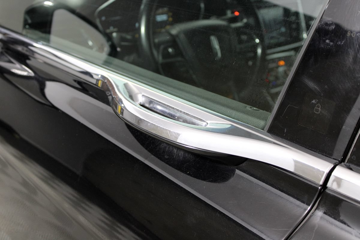 Used 2017 Lincoln Continental Select FWD image 45