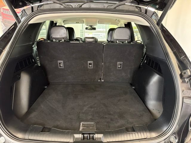 Certified 2024 Ford Escape Platinum AWD/4WD image 8