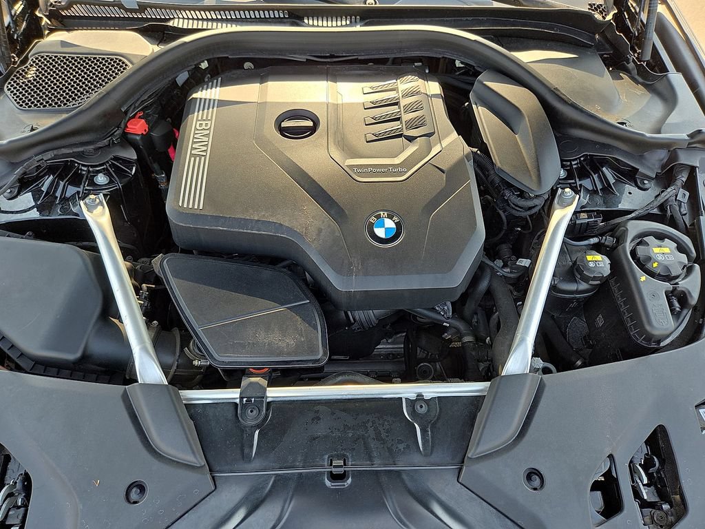 Used 2023 BMW 530i w/ Convenience Package RWD image 10