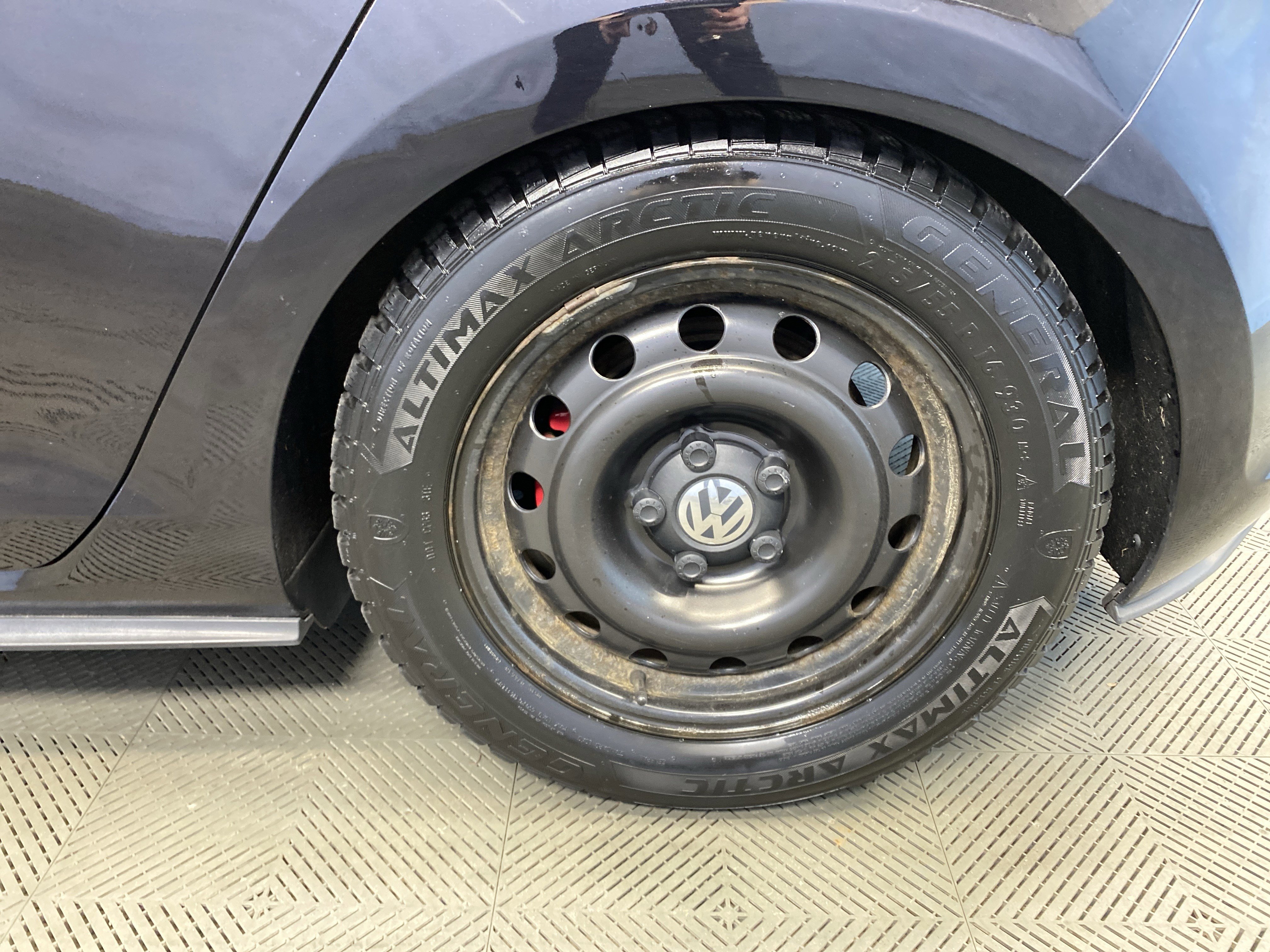 Used 2015 Volkswagen GTI S image 29