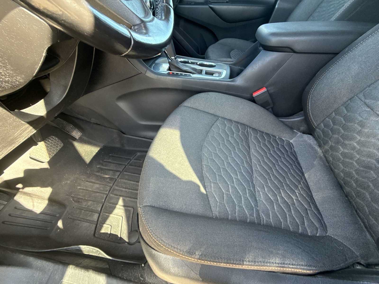 Certified 2019 Chevrolet Equinox LT FWD image 33