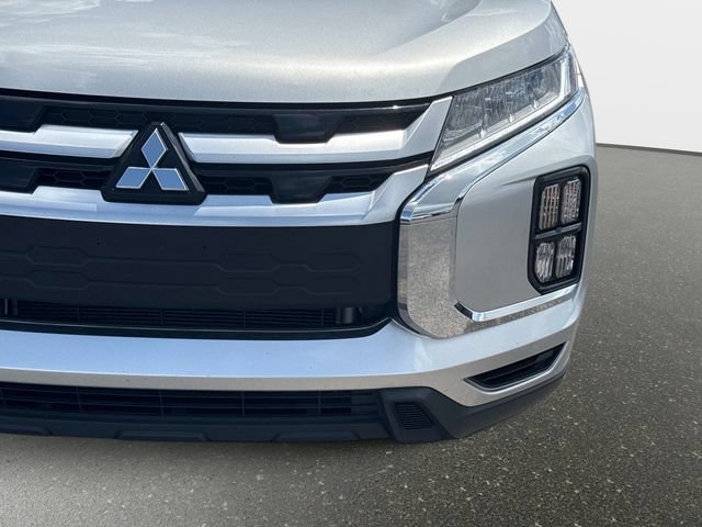 Used 2025 Mitsubishi Outlander Sport AWD image 9