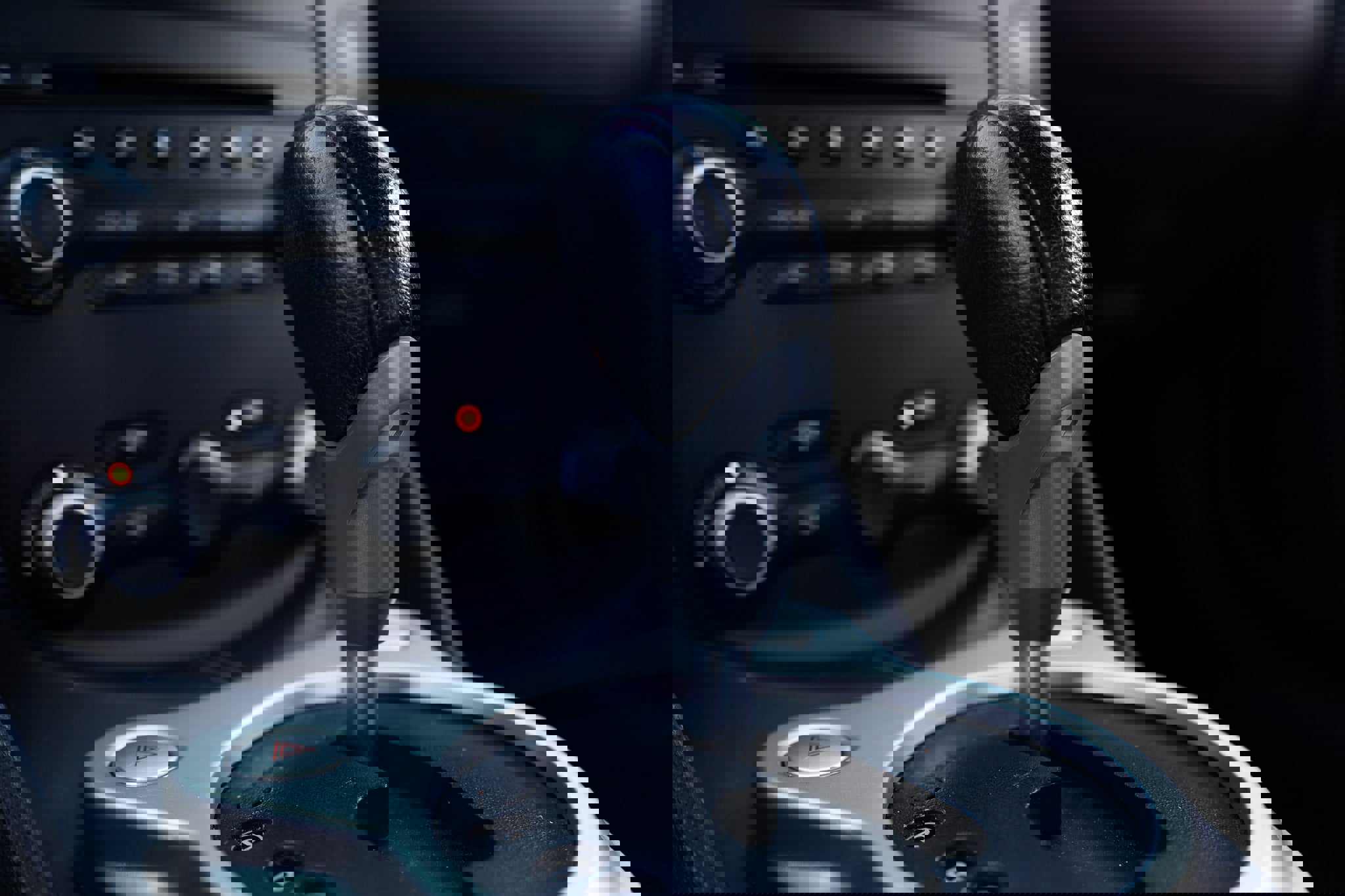 Used 2014 Nissan 370Z Touring w/ Sport Package image 39