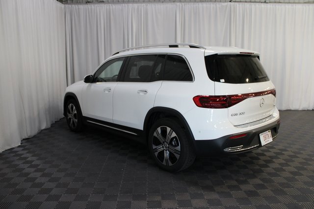 New 2024 Mercedes-Benz EQB 300 4MATIC image 4