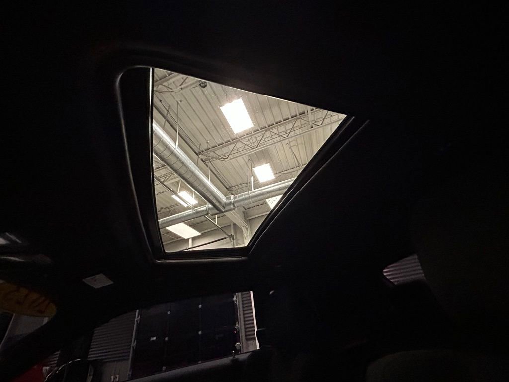 Used 2023 Dodge Challenger R/T w/ Blacktop Package image 47