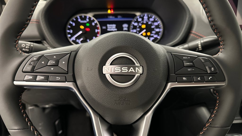 New 2025 Nissan Sentra SR w/ Midnight Edition image 12