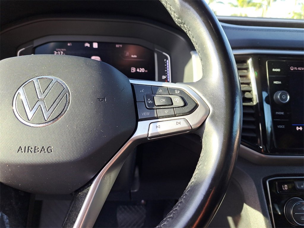 Used 2020 Volkswagen Atlas Cross Sport SEL image 21