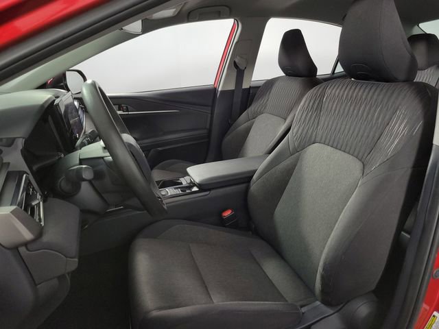 Used 2025 Toyota Camry LE FWD image 14
