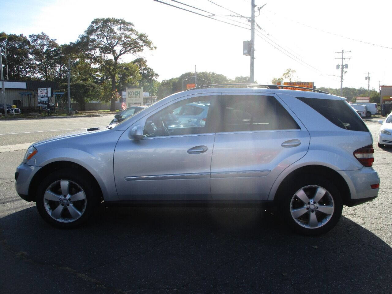 Used 2010 Mercedes-Benz ML 350 4MATIC image 5