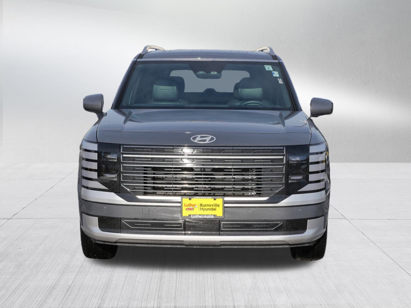 Certified 2026 Hyundai Palisade Calligraphy AWD/4WD image 2