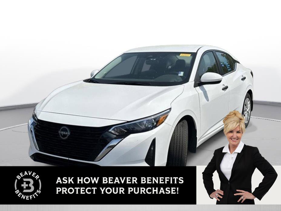 Used 2025 Nissan Sentra S image 1