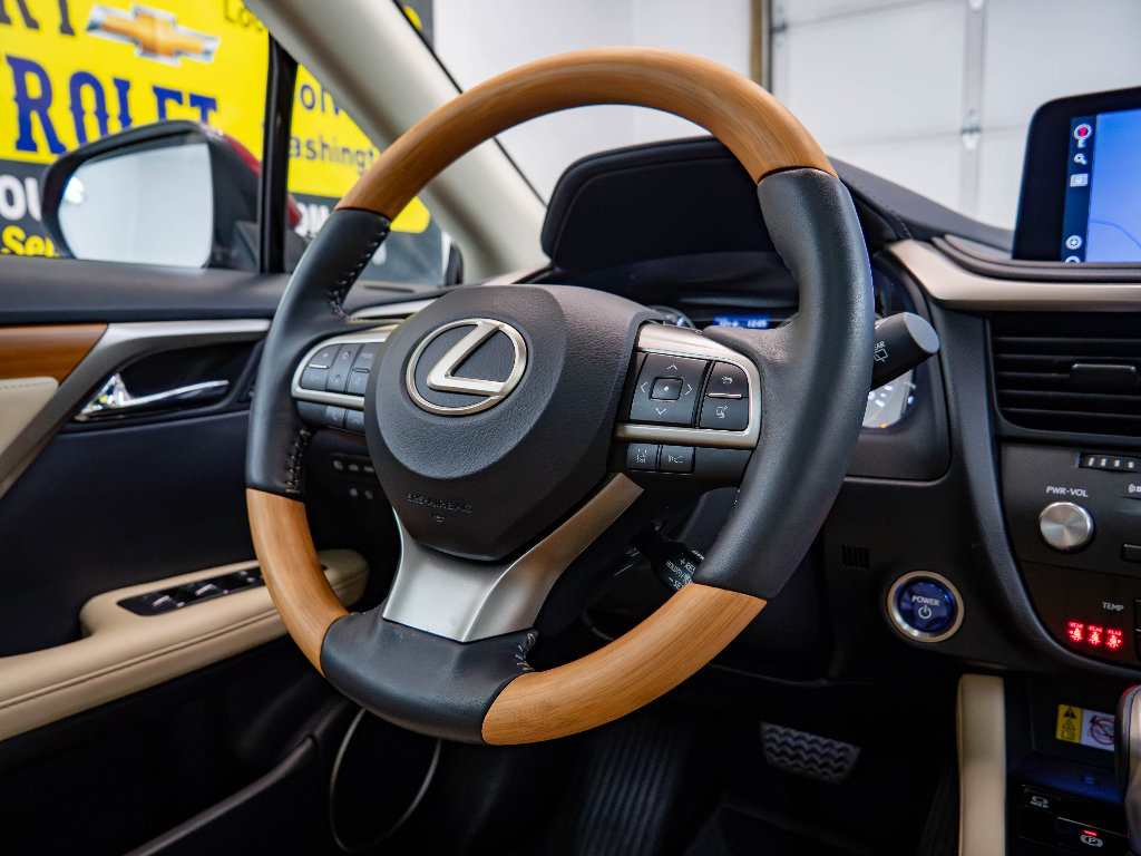 Used 2022 Lexus RX 450h AWD w/ Premium Package image 33