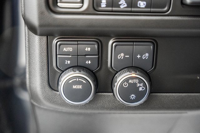 Used 2022 Chevrolet Tahoe High Country image 40