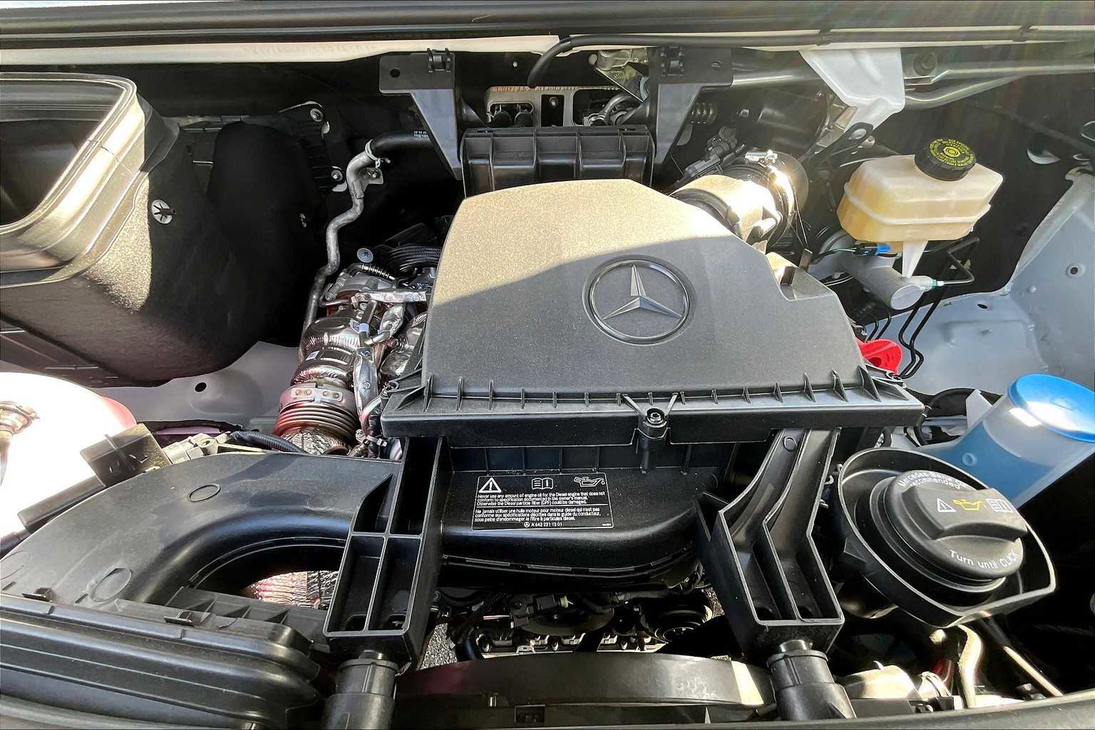 New 2025 Mercedes-Benz Sprinter 2500 image 14