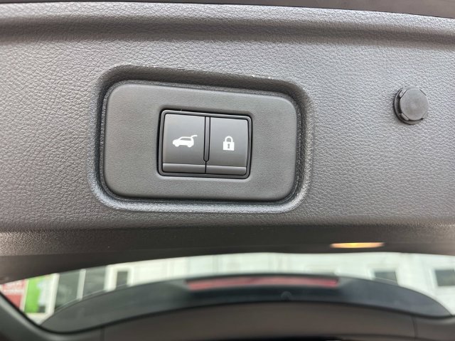 New 2026 Nissan Pathfinder SL AWD/4WD image 13