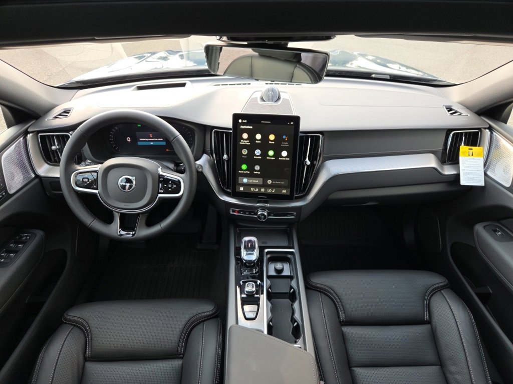 New 2026 Volvo XC60 B5 Ultra w/ Protection Package Premier image 5