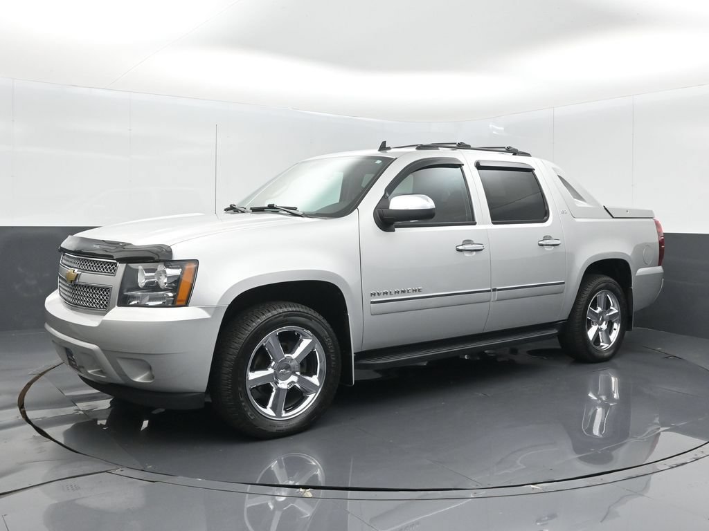 Used 2011 Chevrolet Avalanche LTZ AWD/4WD image 1