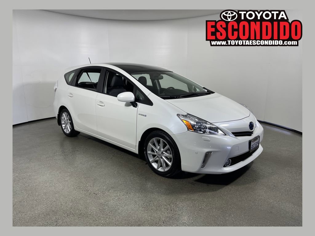 Used 2012 Toyota Prius V Five image 1