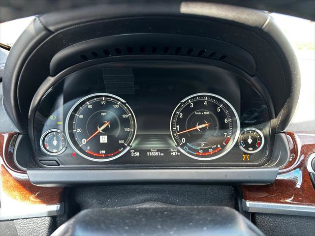 Used 2016 BMW 640i Convertible RWD image 19
