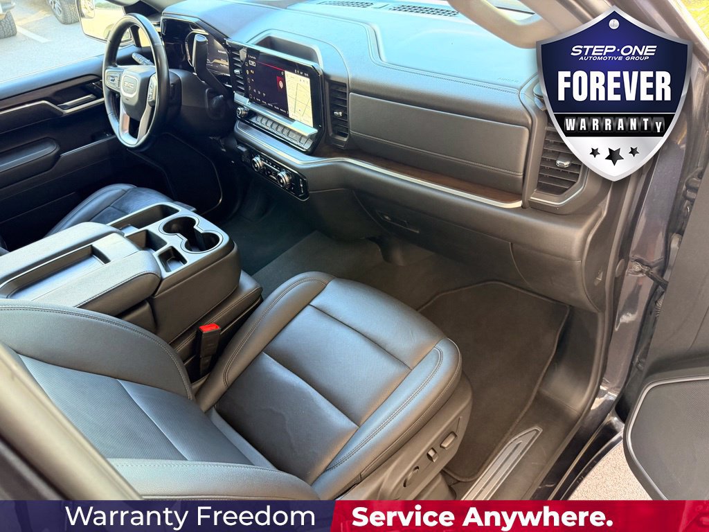 Used 2025 GMC Sierra 1500 SLT AWD/4WD image 37