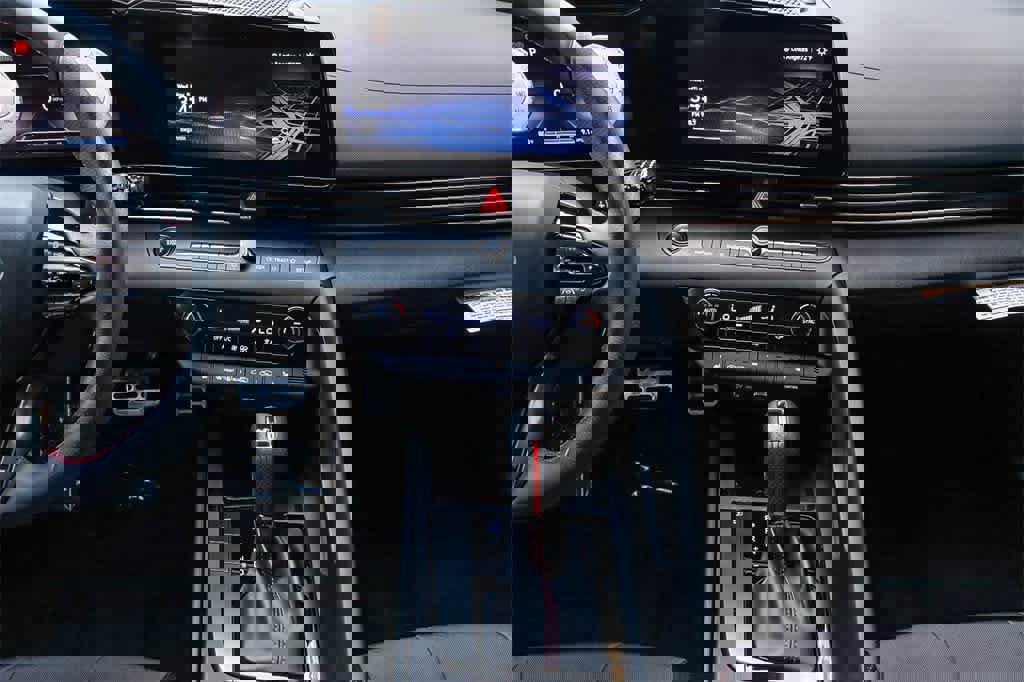 Used 2023 Hyundai Elantra N Line image 13