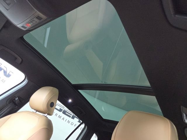 Used 2024 Volkswagen Tiguan SE R-Line image 34